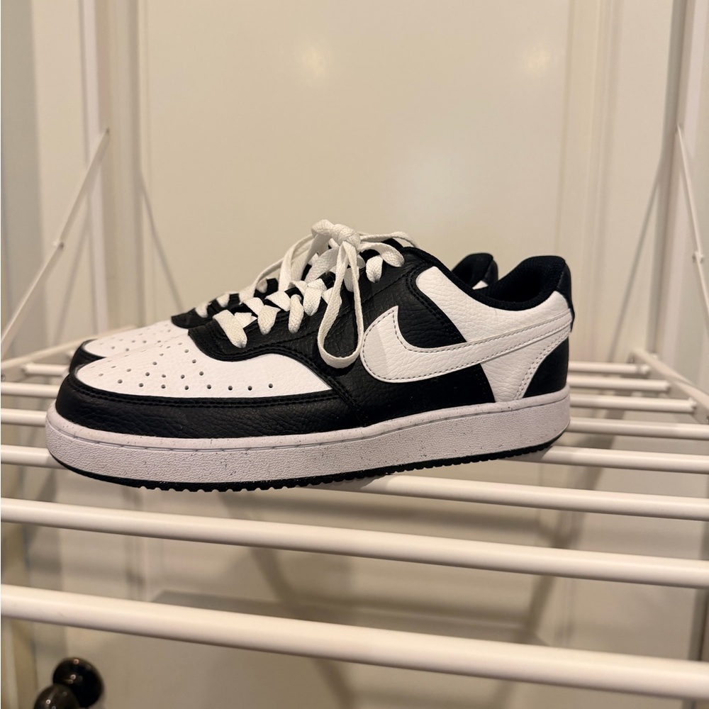 Nike Women's Court Vision Low Sneaker - Picture 2 of 5